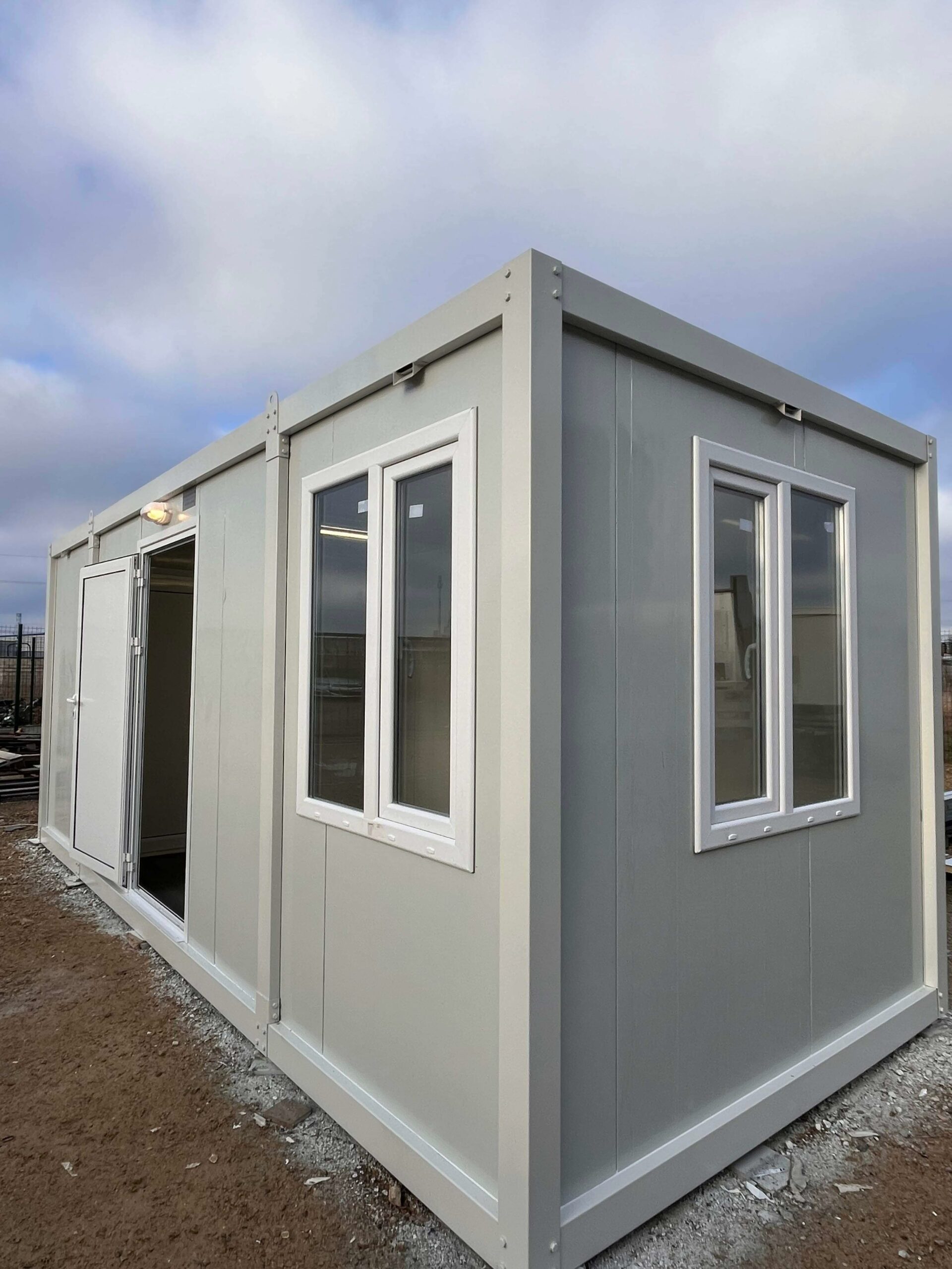 Modulo prefabbricato 14 mq con zona sanitaria - immagine 3